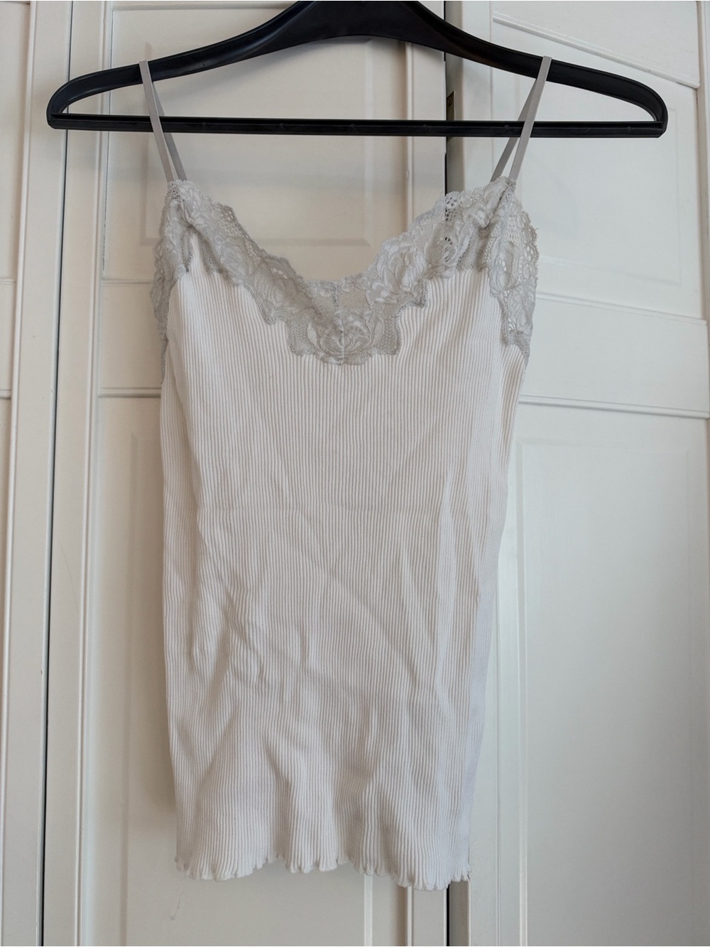 Banana Republic White Ribbed Lace-Trim Camisole
